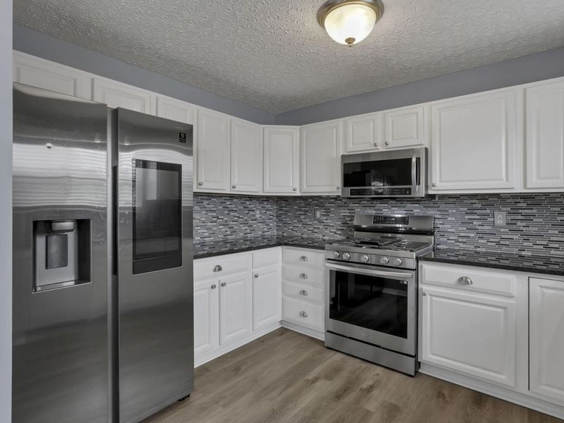 112 Harvard Loop, Delaware, OH 43015 Photo 8