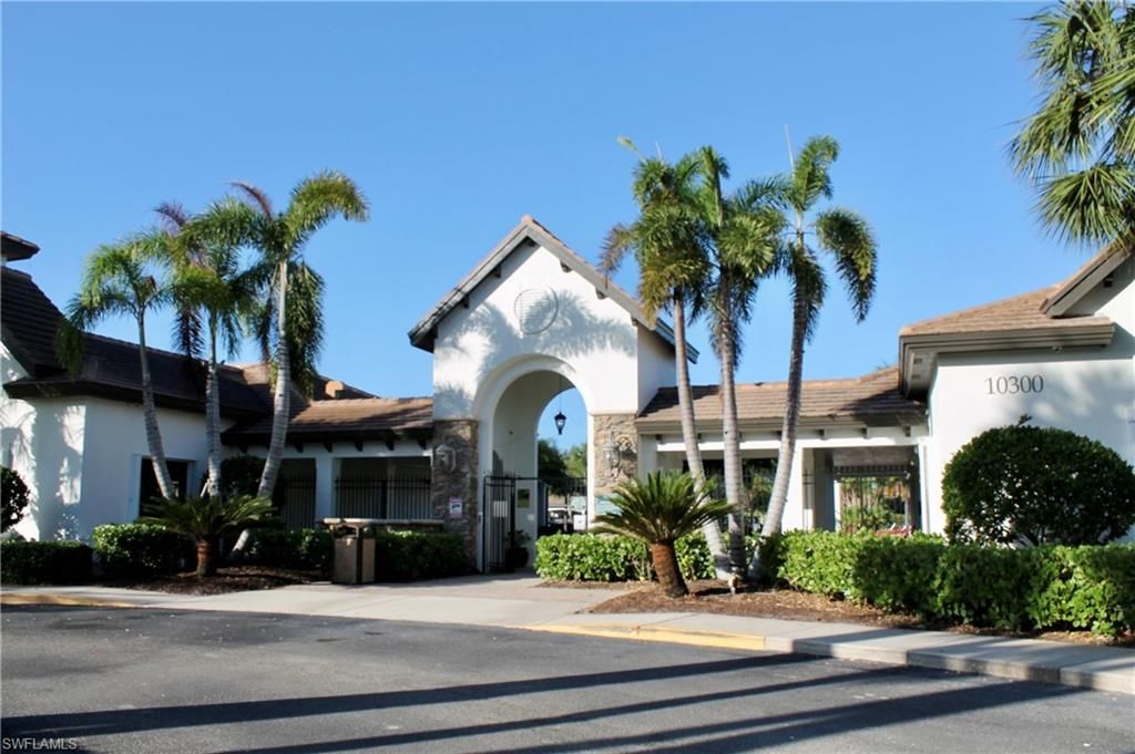 10327 Carolina Willow Dr, Fort Myers, FL 33913 Photo