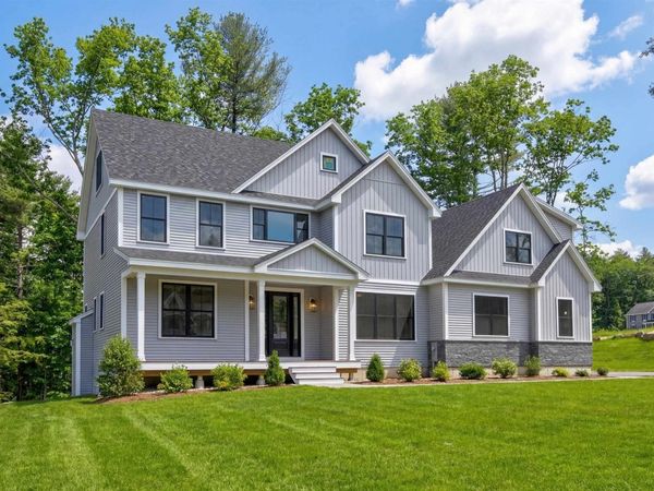 8 Carmel Road, Pelham, NH 03076