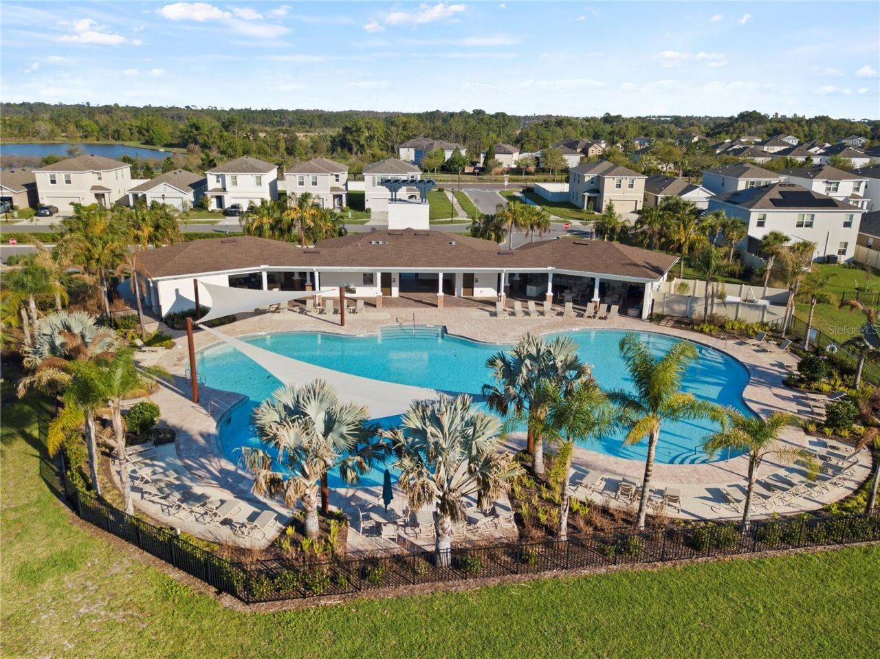 6250 Wandering Willow Drive, Wesley Chapel, FL 33545 Photo
