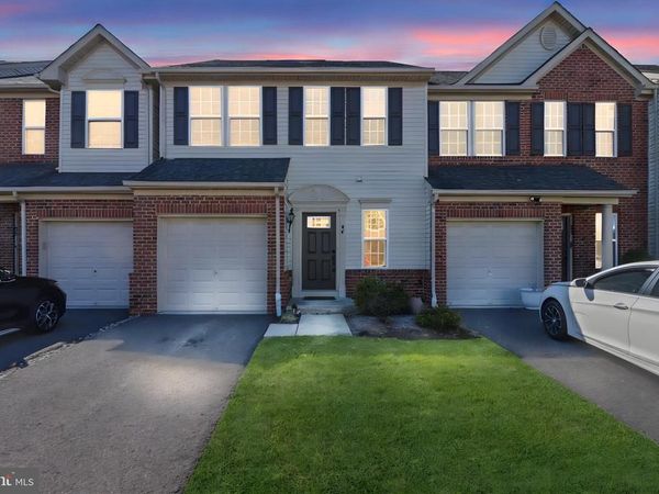 84 SUNDANCE DRIVE , HAMILTON, NJ 08619