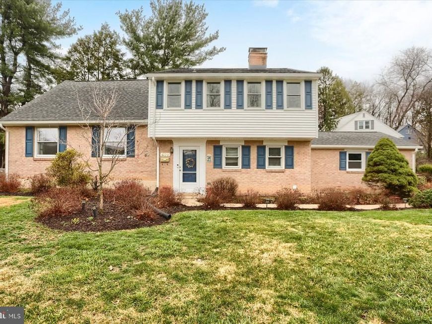 409 Blacklatch Lane, Camp Hill, PA 17011 Main Photo