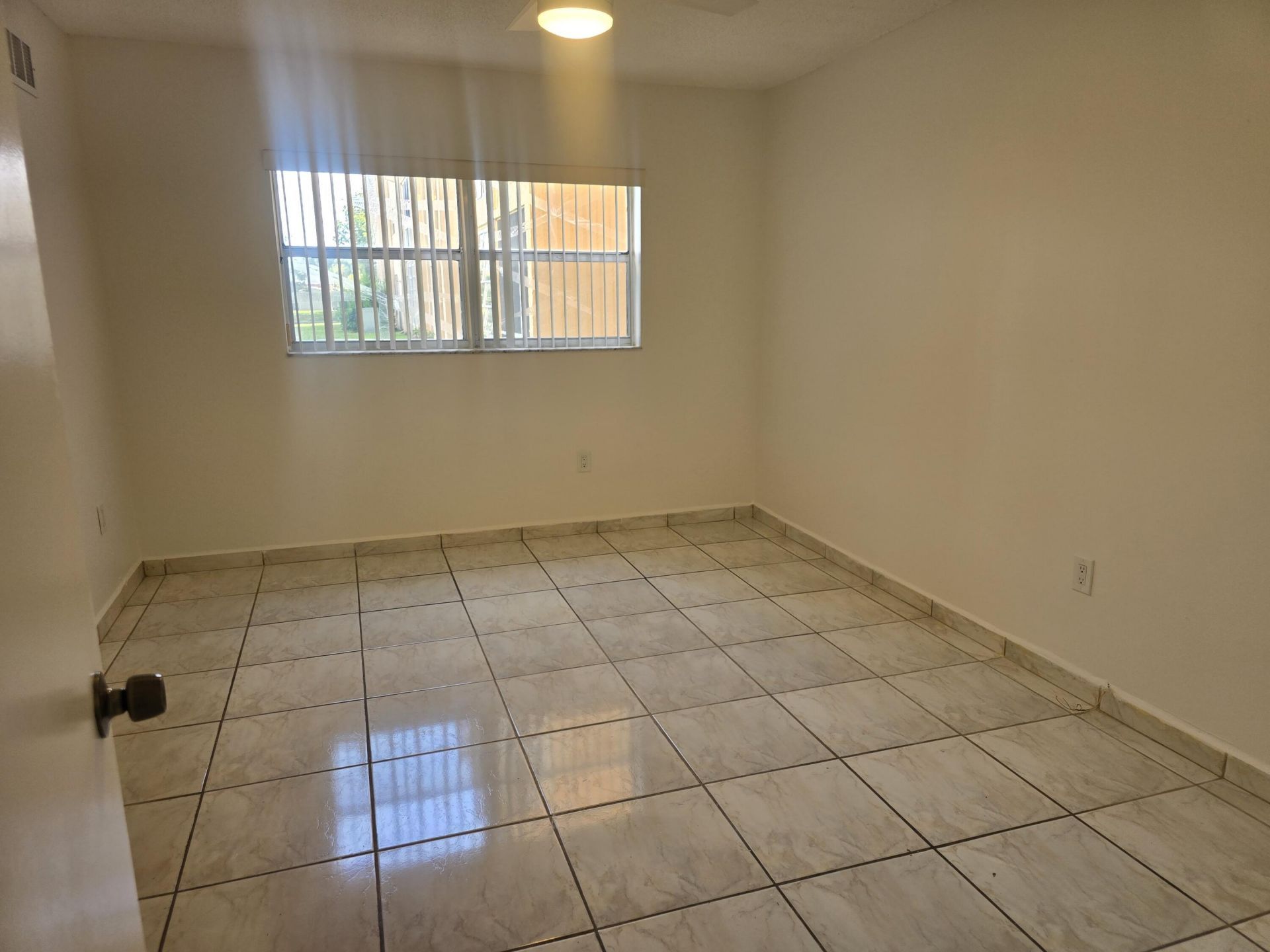 2741 N Pine Island Road, Unit 106, Sunrise, FL 33322 Photo