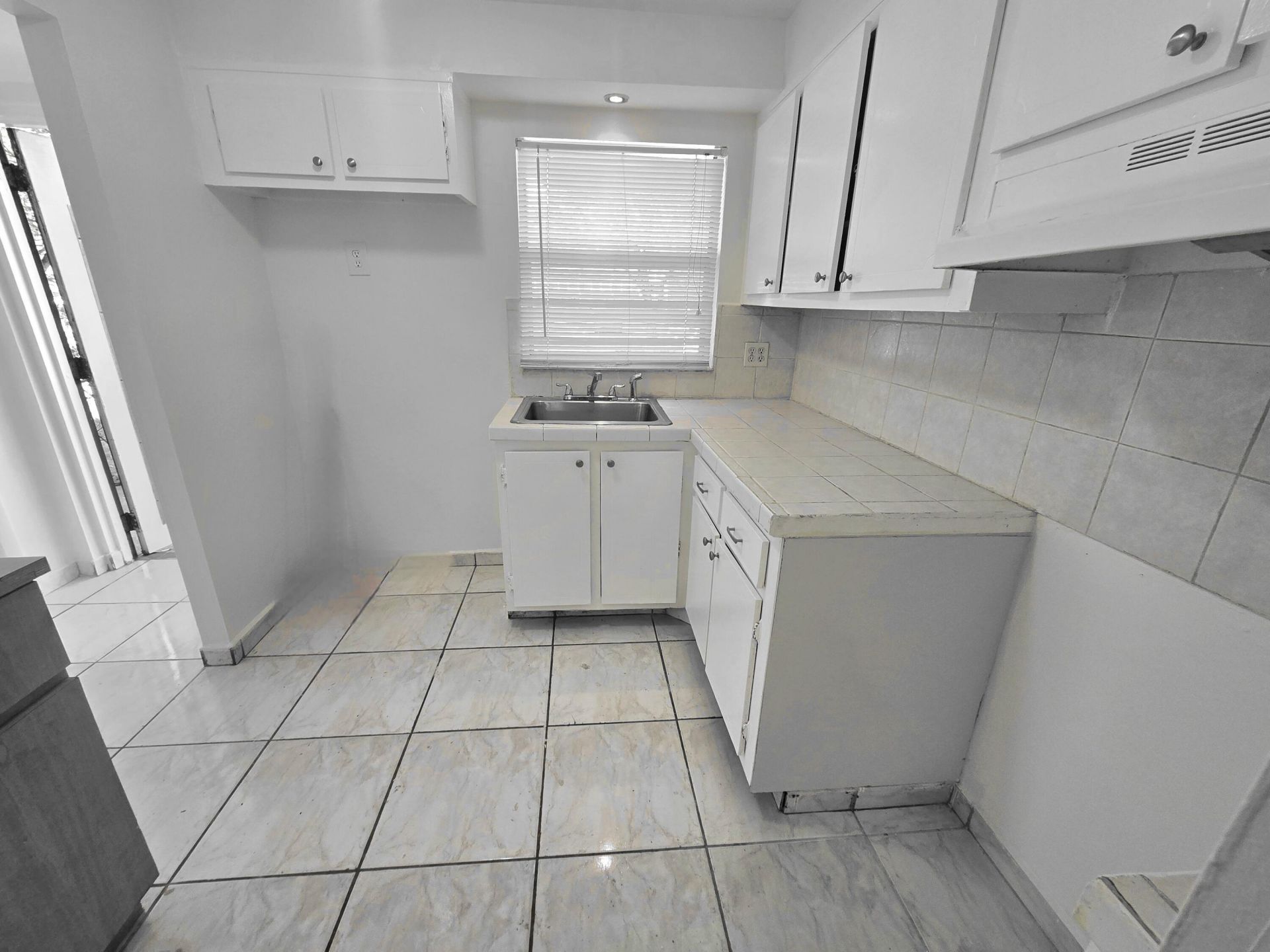 2741 N Pine Island Road, Unit 106, Sunrise, FL 33322 Photo