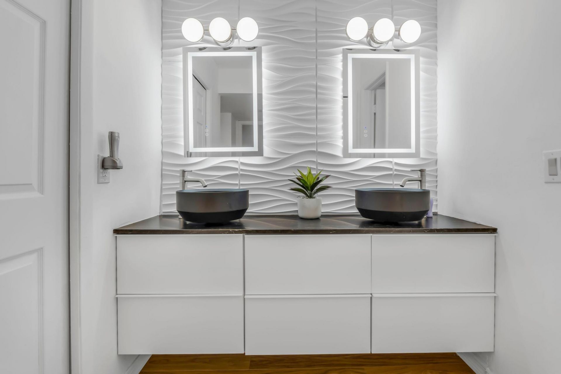 170 Lakeview Drive, Unit 203, Weston, FL 33326 Photo