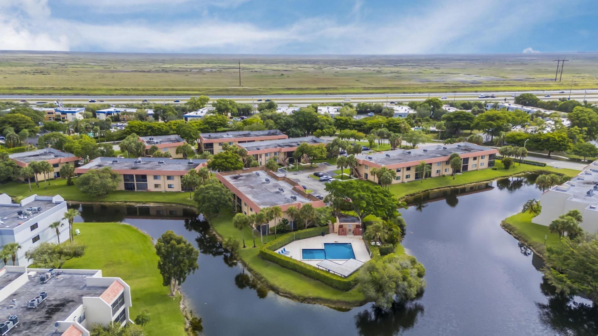 170 Lakeview Drive, Unit 203, Weston, FL 33326 Photo