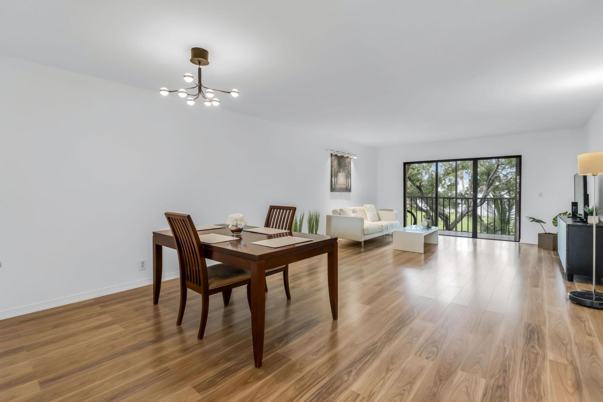 170 Lakeview Drive, Unit 203, Weston, FL 33326 Photo