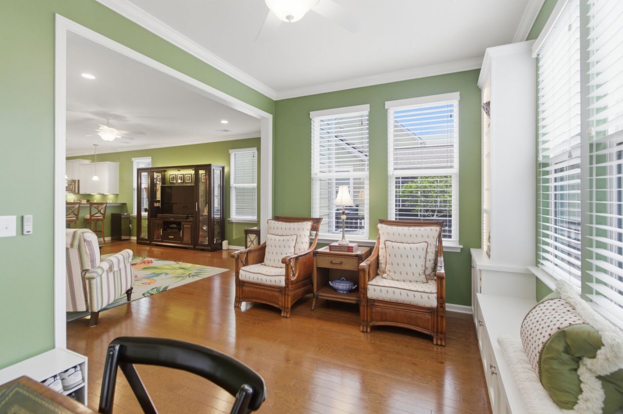 1957 Gammon Street Photo 16