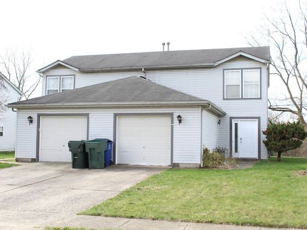 2637 Four Seasons Drive, Columbus, OH 43207