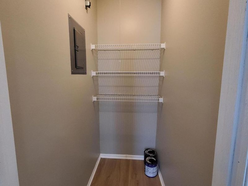 2637 Four Seasons Drive, Columbus, OH 43207 Photo 14