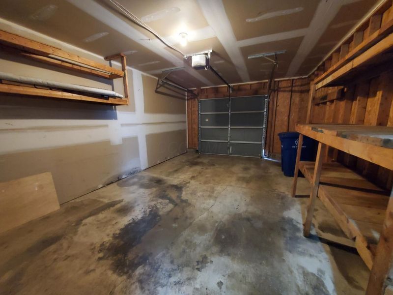 2637 Four Seasons Drive, Columbus, OH 43207 Photo 15