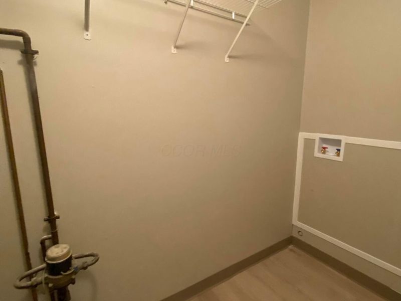 2647 Four Seasons Drive, Columbus, OH 43207 Photo 10