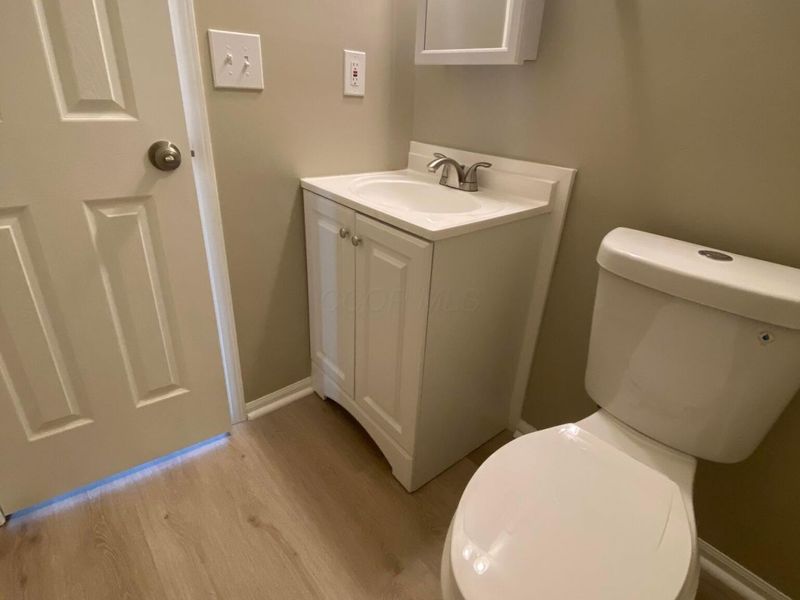 2647 Four Seasons Drive, Columbus, OH 43207 Photo 12