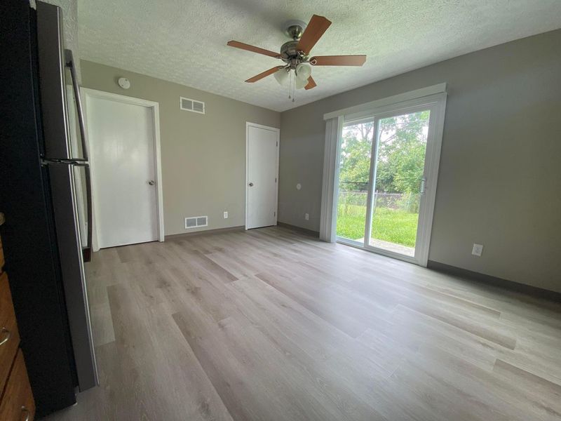 2647 Four Seasons Drive, Columbus, OH 43207 Photo 7