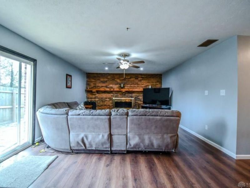 1276 Meadow Bridge Drive, Beavercreek, OH 45432 Photo 17