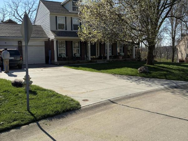 3033 Wolf Creek Way, Burlington, KY 41005