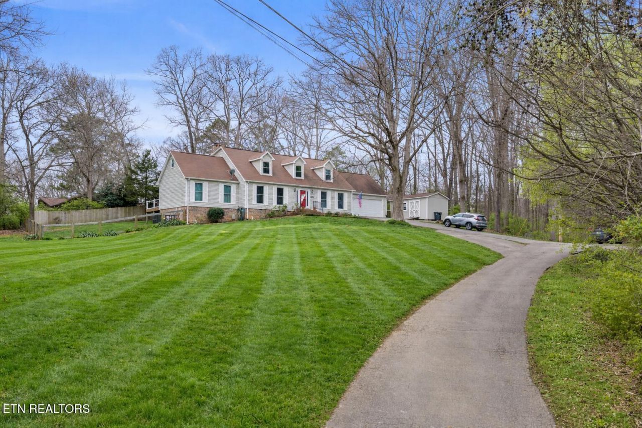 5921 Parkdale Rd, Knoxville, TN 37912 Main Photo