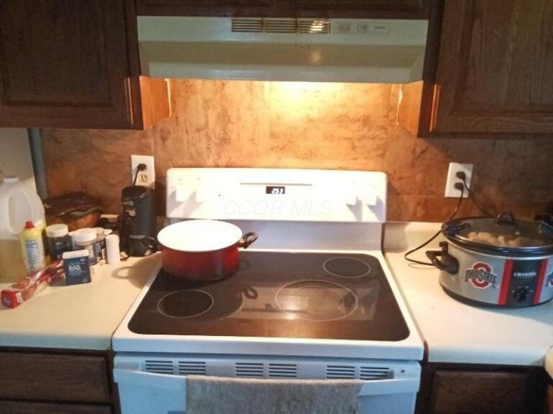 2714 Four Seasons Drive, Columbus, OH 43207 Photo 6