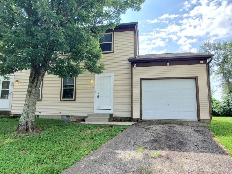 2719 Four Seasons Drive, Columbus, OH 43207 Photo 2