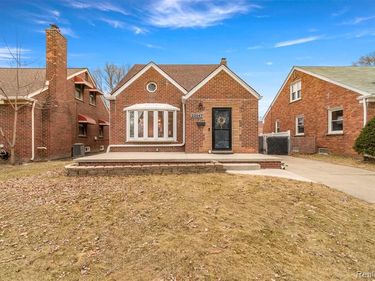 22247 Outer Drive, Dearborn, MI 48124