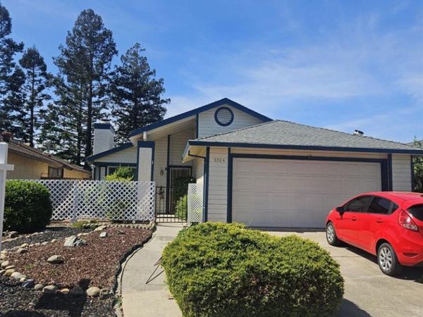 8504 Sunnybrae Dr, Sacramento, CA 95823