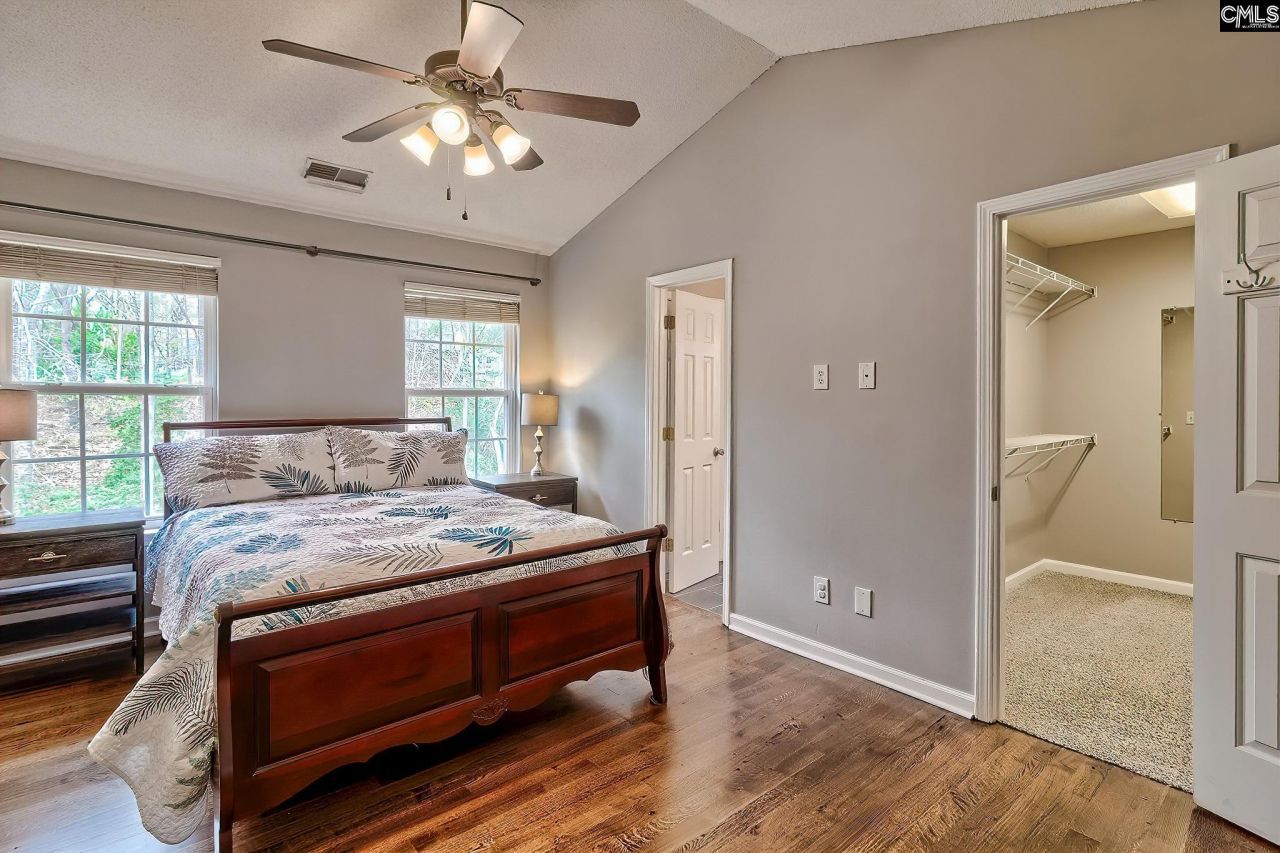 204 Kwanzan Drive  Photo 12