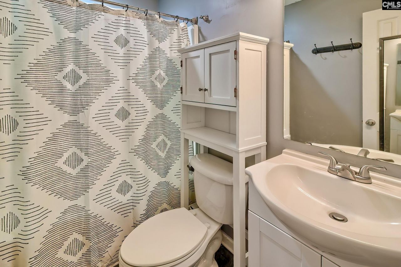 204 Kwanzan Drive  Photo 18