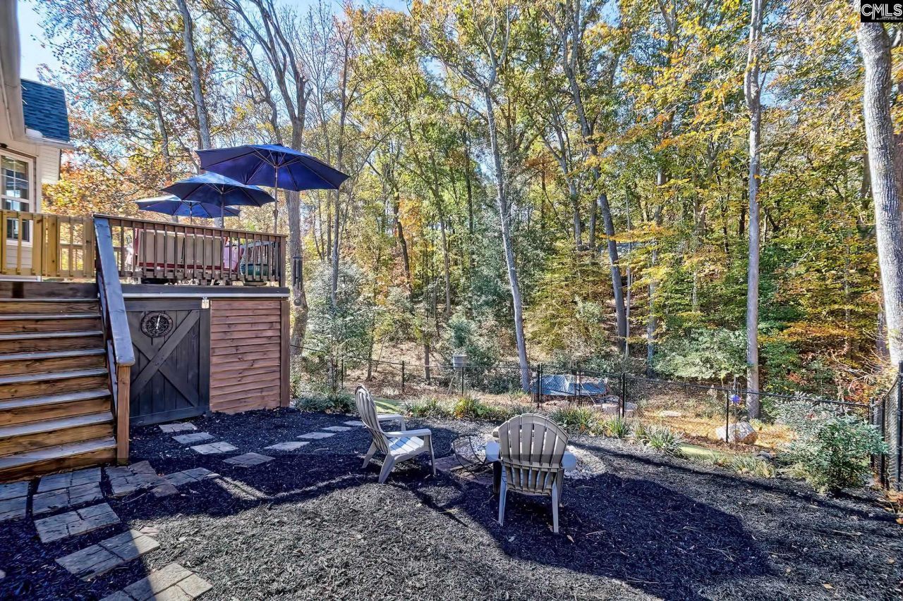 204 Kwanzan Drive  Photo 21