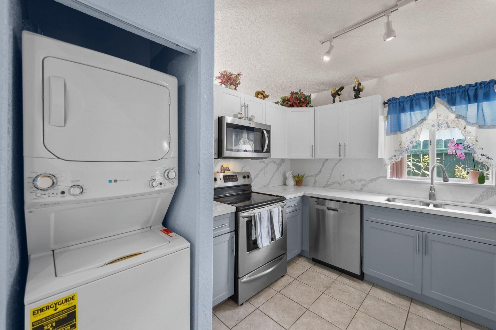 9778 NW 128th Lane, Hialeah Gardens, FL 33018 Photo