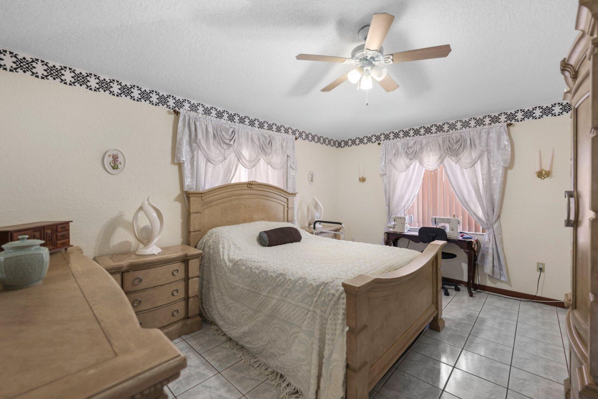 9778 NW 128th Lane, Hialeah Gardens, FL 33018 Photo