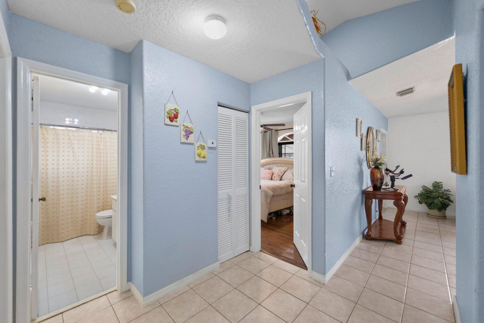 9778 NW 128th Lane, Hialeah Gardens, FL 33018 Photo