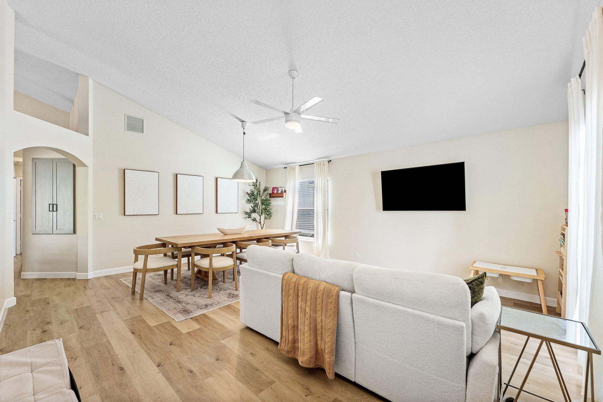 29 Swallow Drive, Boynton Beach, FL 33436 Photo