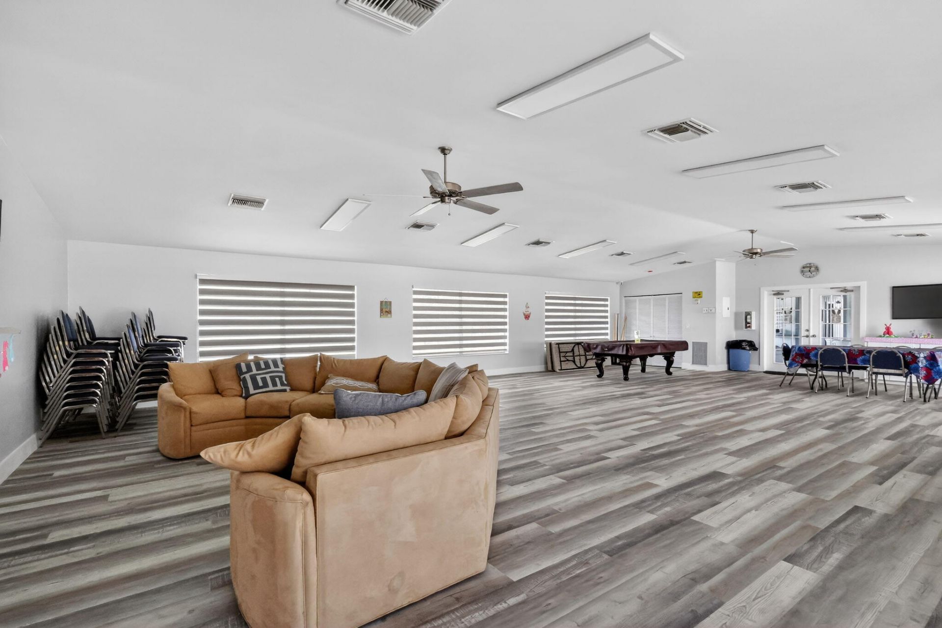 2641 W Gately Dr W W, Unit 906, West Palm Beach, FL 33415 Photo