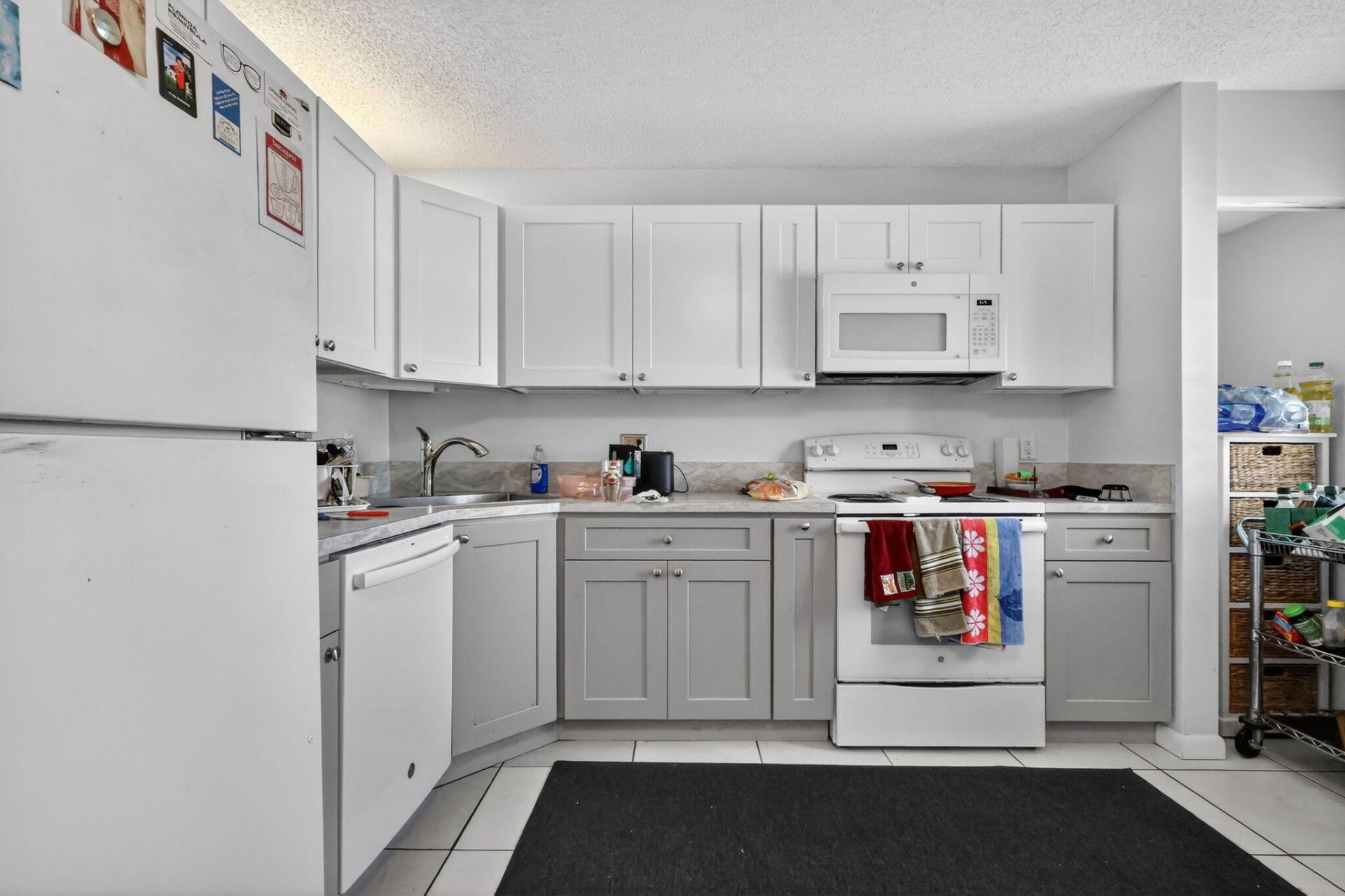 2641 W Gately Dr W W, Unit 906, West Palm Beach, FL 33415 Photo