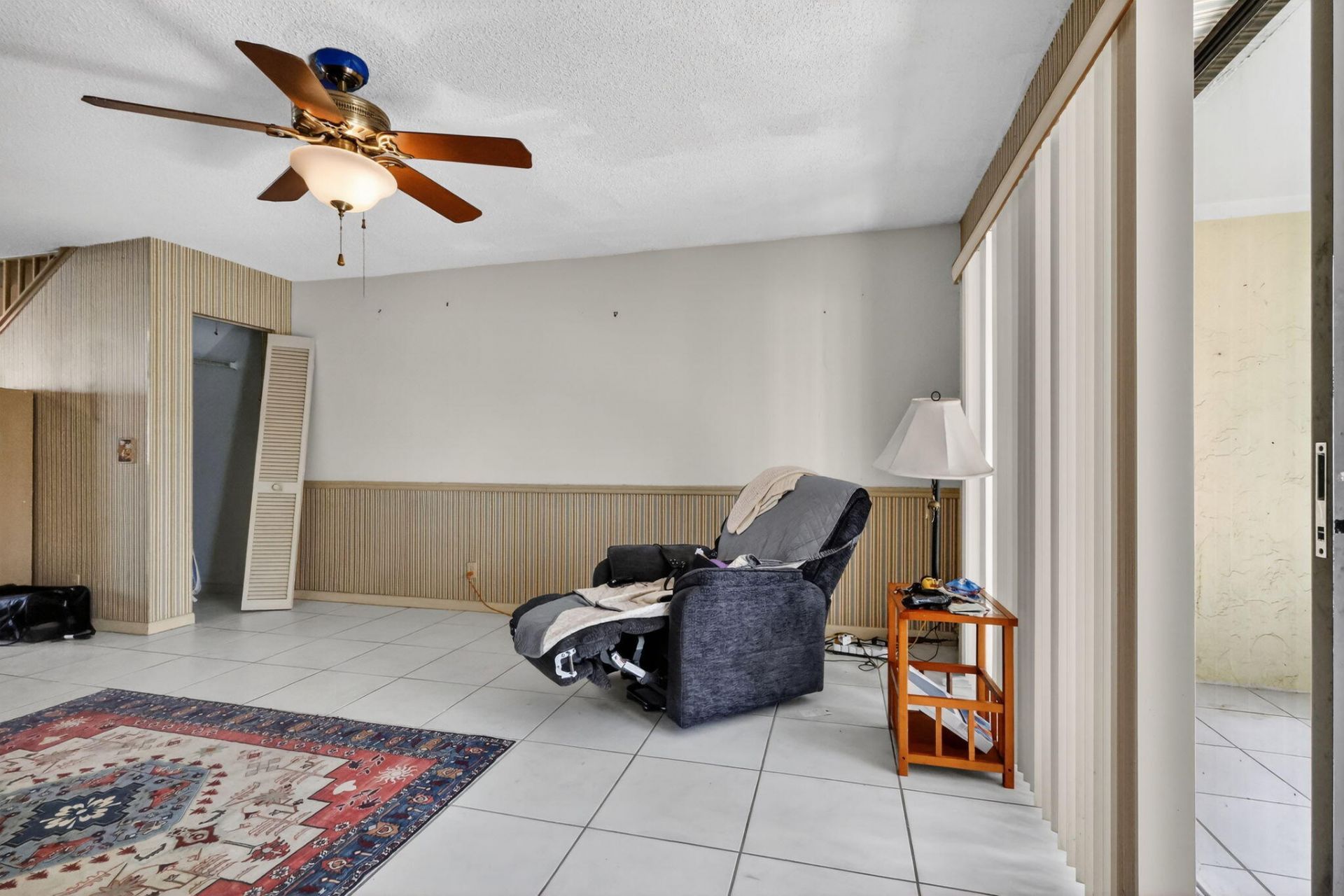 2641 W Gately Dr W W, Unit 906, West Palm Beach, FL 33415 Photo