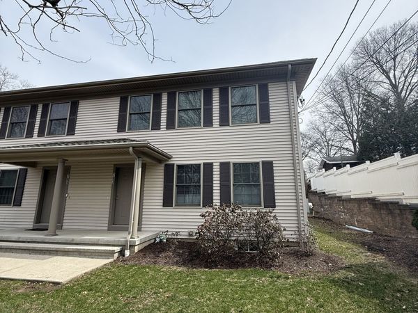 783 Naugatuck , Milford, CT 06461