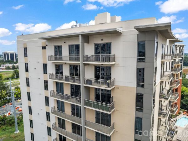 701 Royal Court , Unit 1007, Charlotte, NC 28202