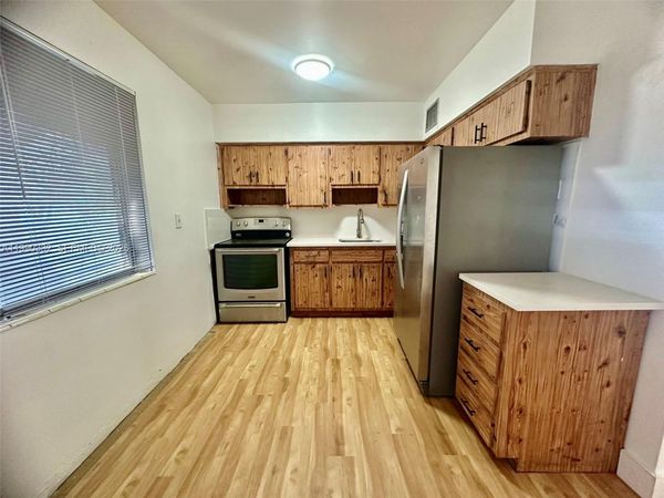 1518 Garfield St , Unit Rear, Hollywood, FL 33020