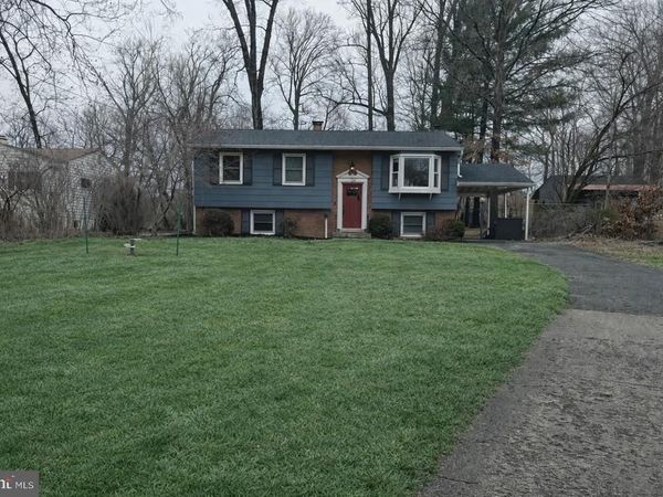 124 WOODLAND ROAD, GAITHERSBURG, MD 20877