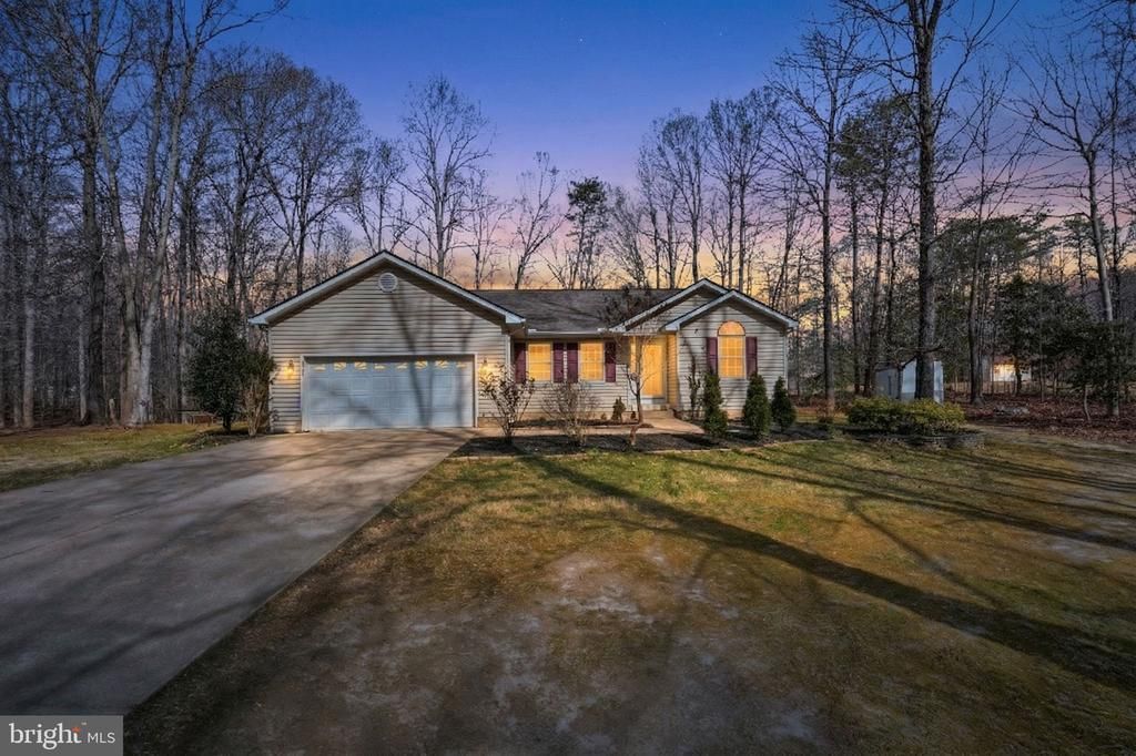 9334 Inaugural Drive, King George, VA 22485 Main Photo