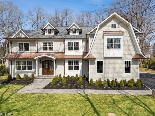 58 Midwood Ter, Madison, NJ 07940