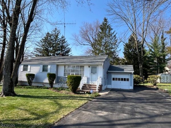 1 Parker Ave, Hanover, NJ 07927