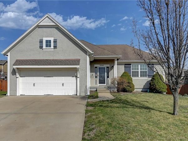 3705 N 153rd Street, Basehor, KS 66007