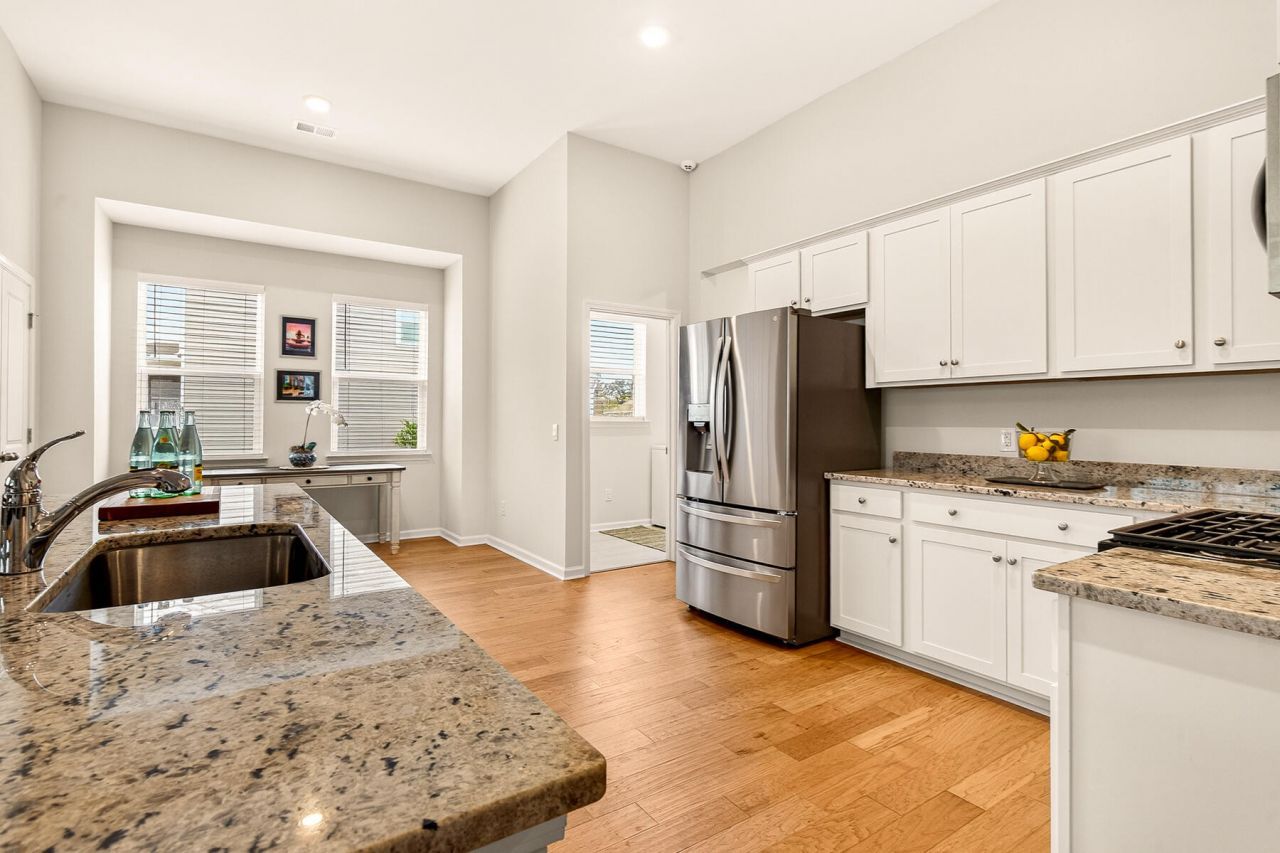 246 Silver Creek Drive Photo 21