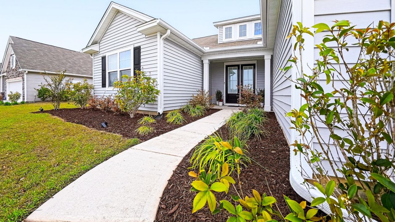 246 Silver Creek Drive Photo 3