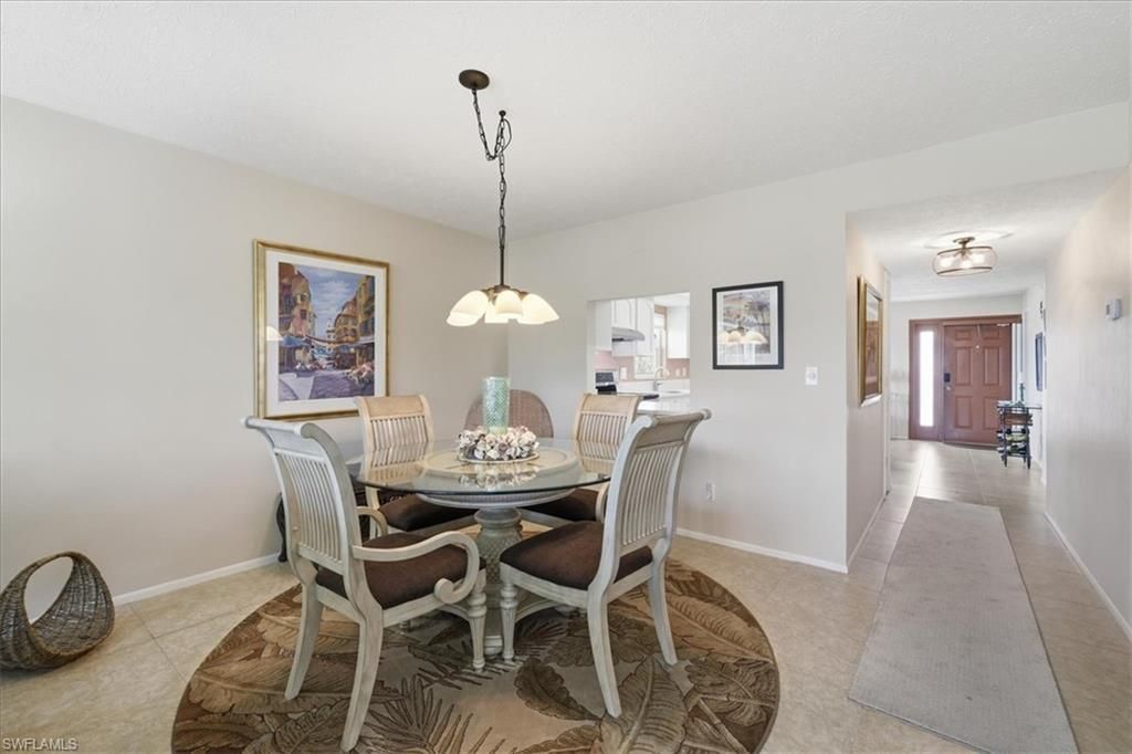 4231 SE 19th Pl, Unit 2J, Cape Coral, FL 33904 Photo