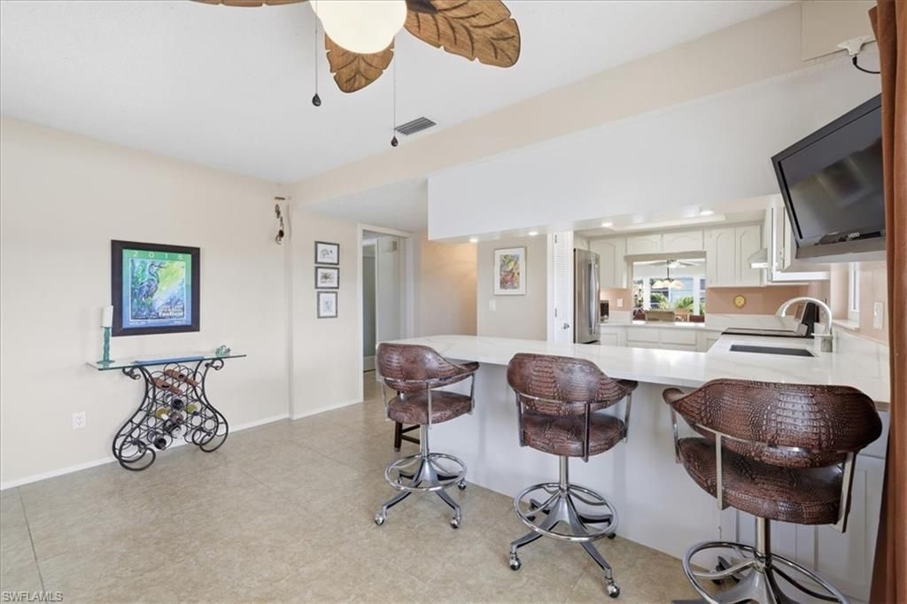 4231 SE 19th Pl , Unit 2J, Cape Coral, FL 33904 Photo