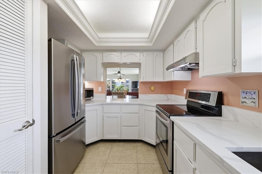 4231 SE 19th Pl, Unit 2J, Cape Coral, FL 33904 Photo