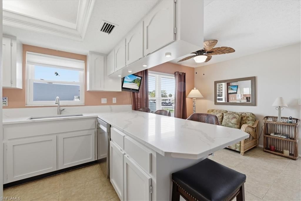 4231 SE 19th Pl , Unit 2J, Cape Coral, FL 33904 Photo