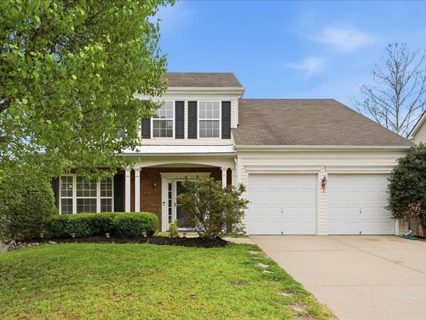 1725 Eagle Trace Dr, Mount Juliet, TN 37122